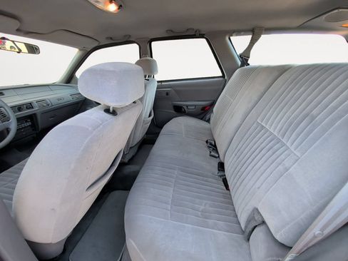 Used 1993 Mercury Sable GS FWD image 16
