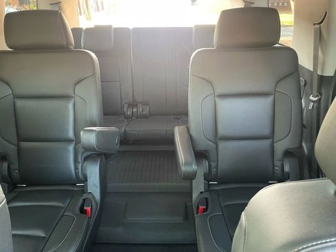 Used 2018 Chevrolet Tahoe Premier image 16