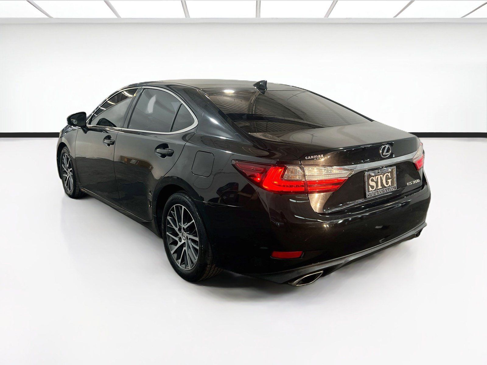 Used 2016 Lexus ES 350 w/ Luxury Package w/Wood Trim FWD image 6