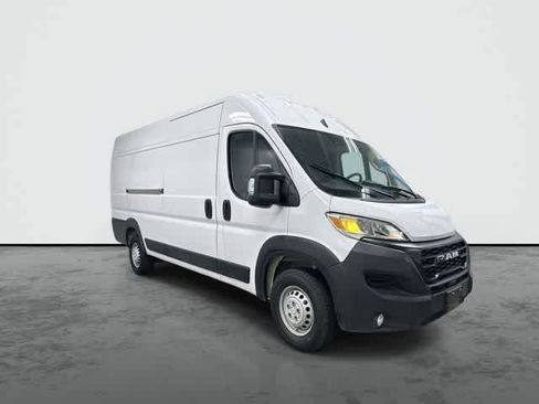 Used 2025 RAM ProMaster 3500 w/ Convenience Group FWD image 3