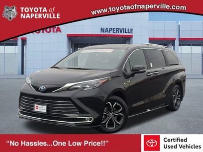 Certified 2025 Toyota Sienna Platinum