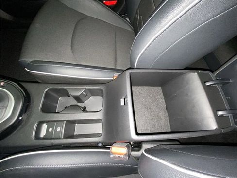 Used 2024 Kia Forte GT-Line image 21