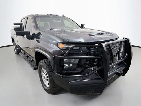 Used 2022 Chevrolet Silverado 2500 Custom w/ Custom Value Package AWD/4WD image 1