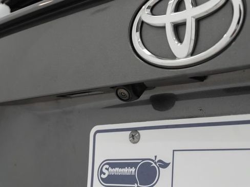 Used 2025 Toyota RAV4 LE FWD image 18