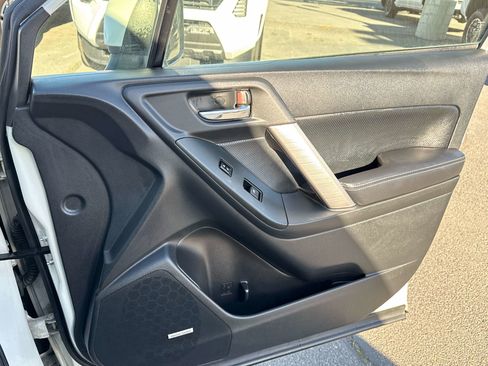 Used 2014 Subaru Forester 2.0XT Touring image 18