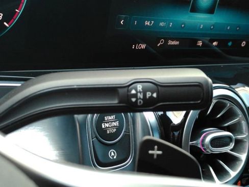 Used 2020 Mercedes-Benz GLB 250 w/ Premium Package image 41