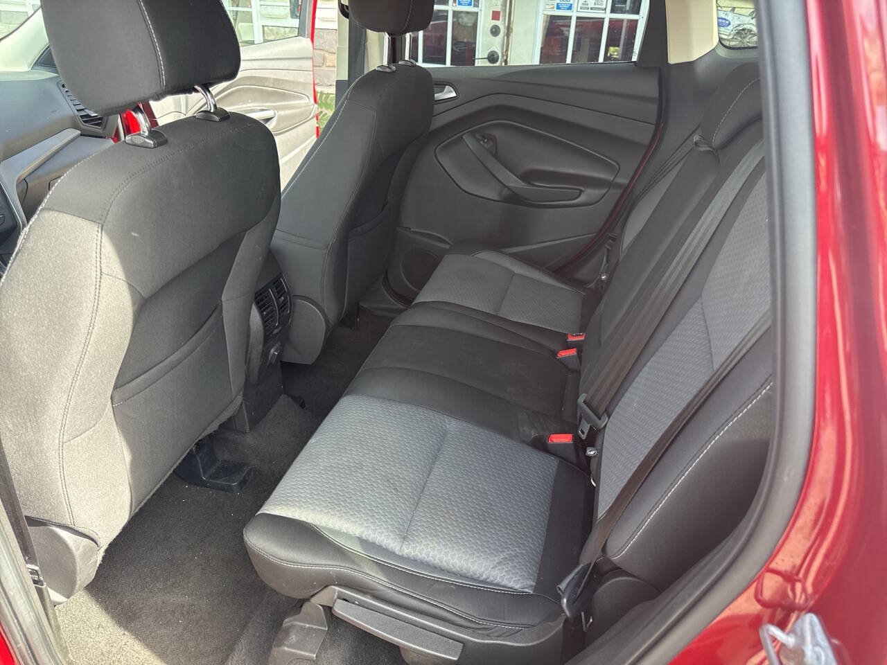 Used 2017 Ford Escape SE AWD/4WD image 13