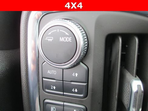 Used 2020 GMC Sierra 1500 SLT w/ SLT Premium Plus Package image 30