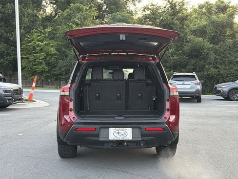 Used 2024 Nissan Pathfinder Rock Creek AWD/4WD image 14