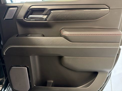 Used 2023 GMC Sierra 1500 AT4X image 35