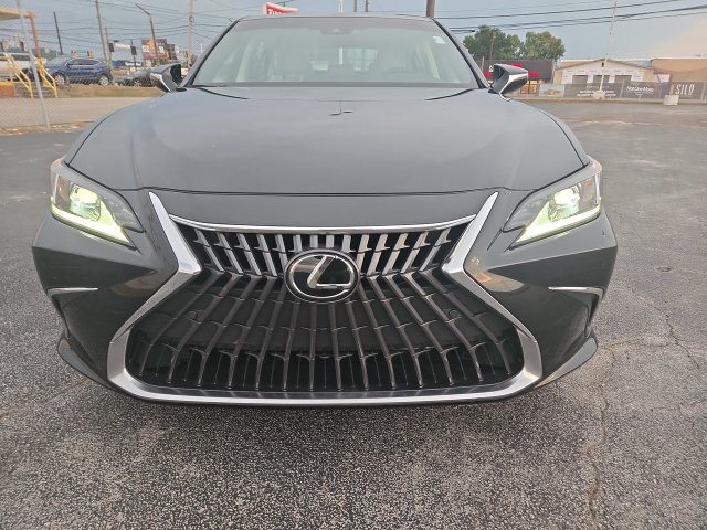 Used 2025 Lexus ES 350 w/ Premium Package FWD image 3