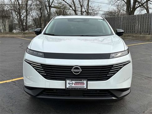 New 2025 Nissan Murano SL image 2