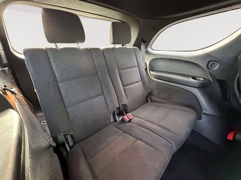 Used 2021 Dodge Durango SXT image 31