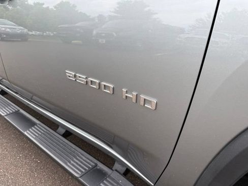 Used 2025 Chevrolet Silverado 2500 Custom w/ Custom Value Package AWD/4WD image 5