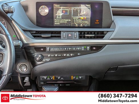 Used 2019 Lexus ES 350 w/ Premium Package image 31