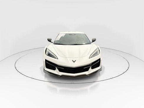 Used 2024 Chevrolet Corvette Z06 w/ Stealth Interior Trim Package RWD image 3