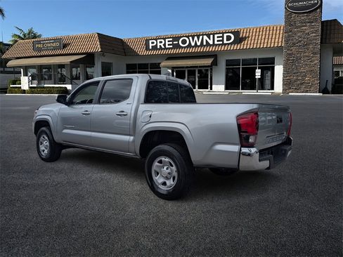 Used 2023 Toyota Tacoma image 5