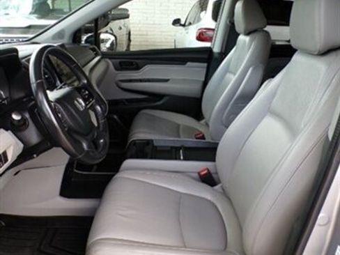 Used 2018 Honda Odyssey EX-L image 11