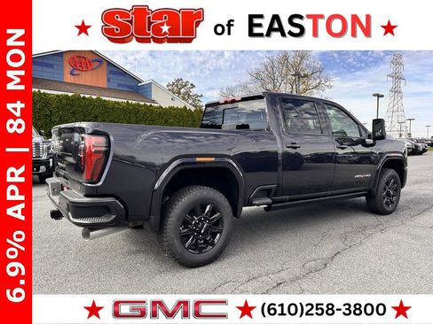 New 2026 GMC Sierra 2500 AT4 w/ AT4 Premium Plus Package image 8