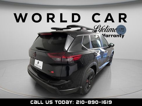Used 2025 Nissan Rogue SV AWD/4WD image 14