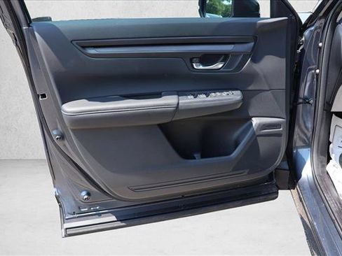Used 2026 Honda CR-V EX image 12