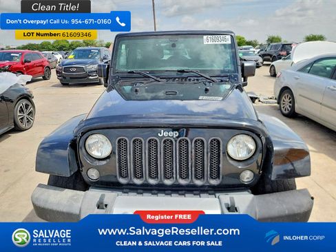 Used 2015 Jeep Wrangler Unlimited Sahara w/ Max Tow Package AWD/4WD image 7