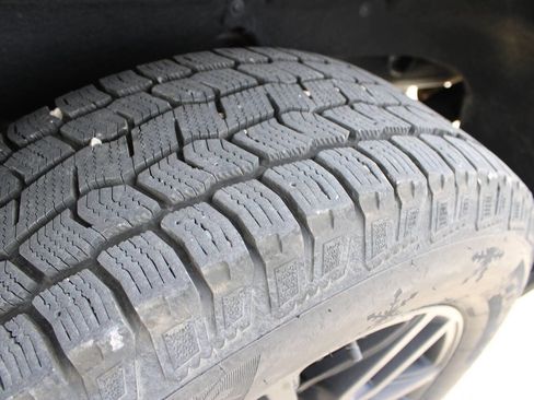 Used 2024 GMC Sierra 1500 Elevation AWD/4WD image 10
