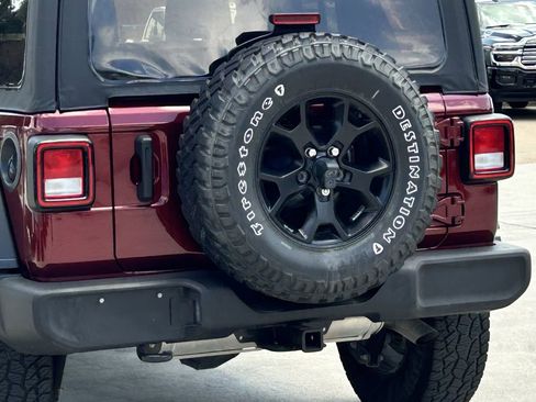 Used 2021 Jeep Wrangler Unlimited Sport AWD/4WD image 6
