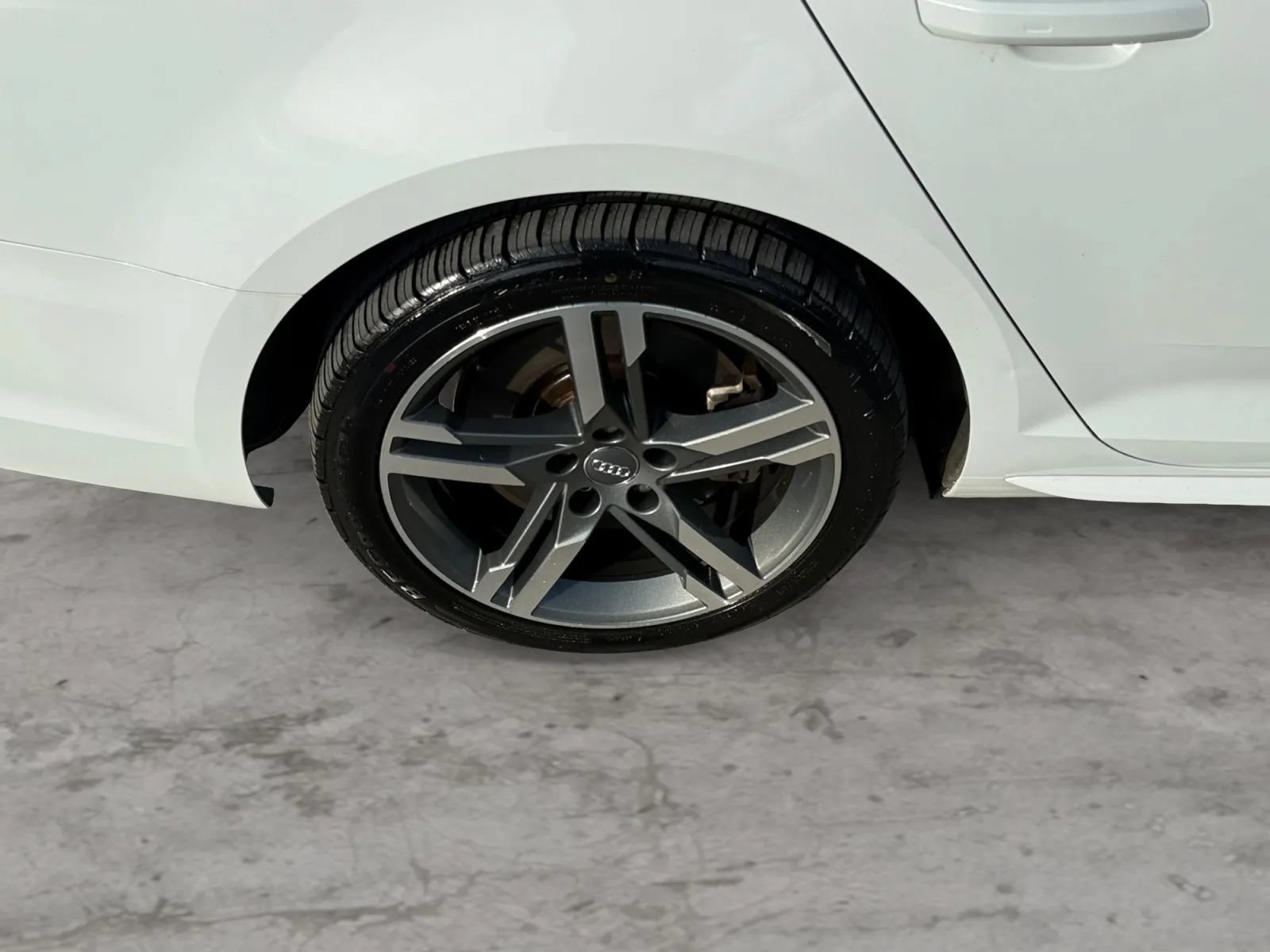 Used 2018 Audi A4 2.0T Premium Plus w/ Premium Plus Package AWD/4WD image 45