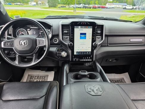 Used 2023 RAM 1500 Laramie AWD/4WD image 12
