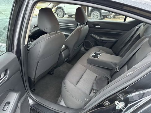 Used 2022 Nissan Altima 2.5 SV image 14