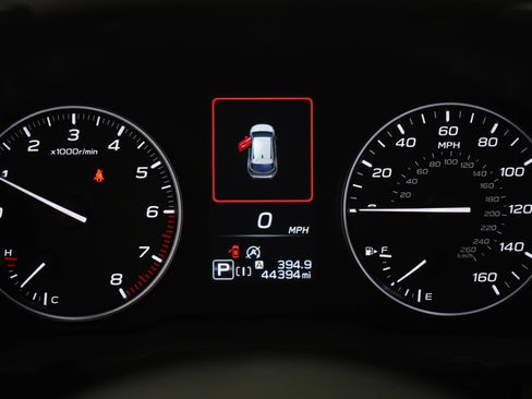 Used 2024 Subaru Crosstrek 2.5i Limited AWD/4WD image 21