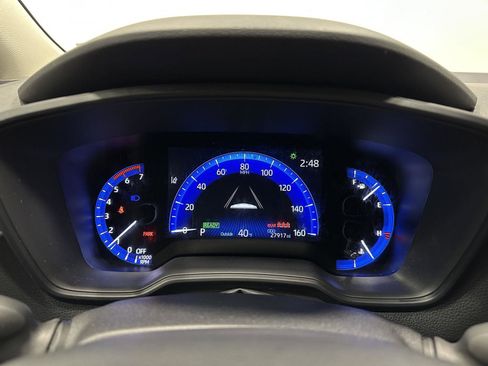 Used 2022 Toyota Corolla LE image 17