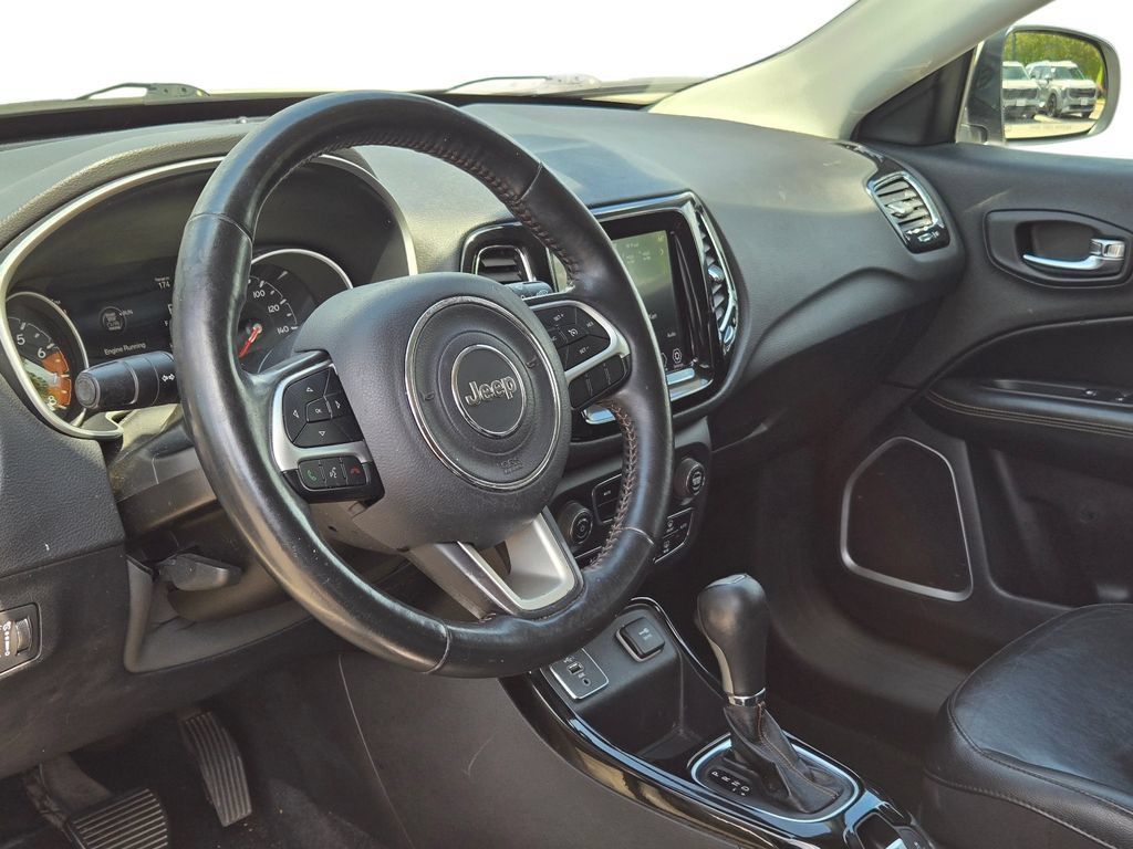 Used 2019 Jeep Compass Limited FWD image 16