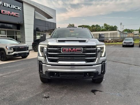 New 2026 GMC Sierra 2500 SLE w/ SLE Value Package; AWD/4WD image 2