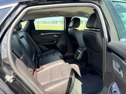 Used 2019 Chevrolet Impala Premier FWD image 9