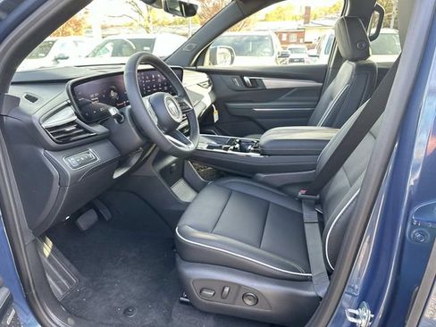 New 2026 Buick Enclave Preferred w/ Power Package image 9