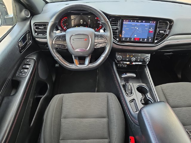 Used 2025 Dodge Durango GT AWD/4WD image 13