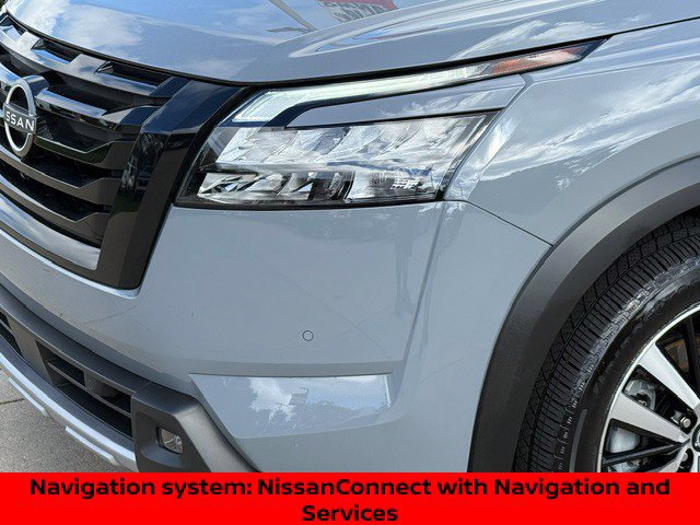 Certified 2025 Nissan Pathfinder Platinum AWD/4WD image 12