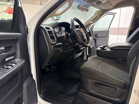 Used 2020 RAM 2500 Tradesman AWD/4WD image 25