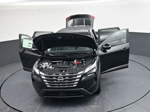 Certified 2026 Nissan Rogue SV FWD image 49