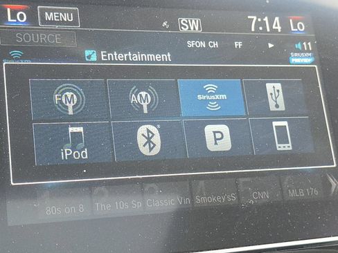 Used 2021 Honda CR-V EX image 8