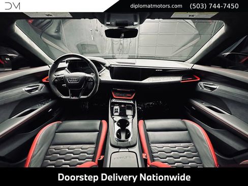 Used 2023 Audi RS e-tron GT AWD/4WD image 23