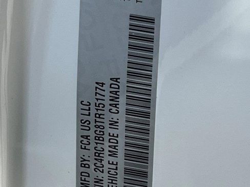 New 2026 Chrysler Pacifica Select image 28