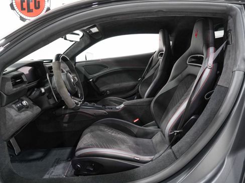 Used 2023 Maserati MC20 Coupe RWD image 9