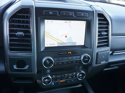 Used 2020 Ford Expedition Max XLT w/ Equipment Group 202A image 16