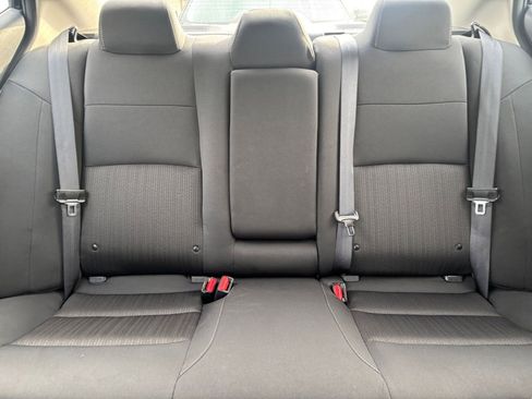 Used 2025 Nissan Altima 2.5 SV image 38