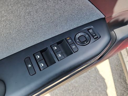 Certified 2025 Kia K4 EX FWD image 9