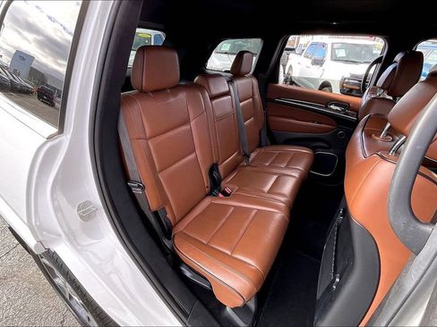 Used 2021 Jeep Grand Cherokee Overland AWD/4WD image 25