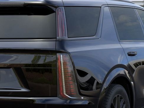 New 2026 Cadillac Escalade IQL Sport 1 w/ LPO, ONYX Package AWD/4WD image 11